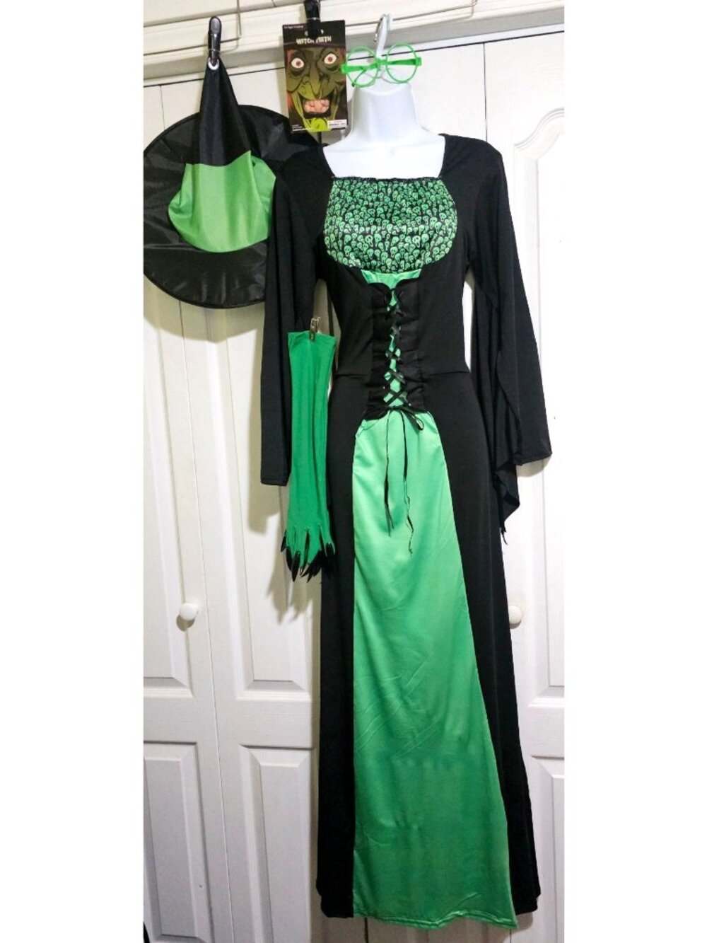 Green Skull Witch Costume Corset Dress Hat Medieval Sorceress Halloween Women